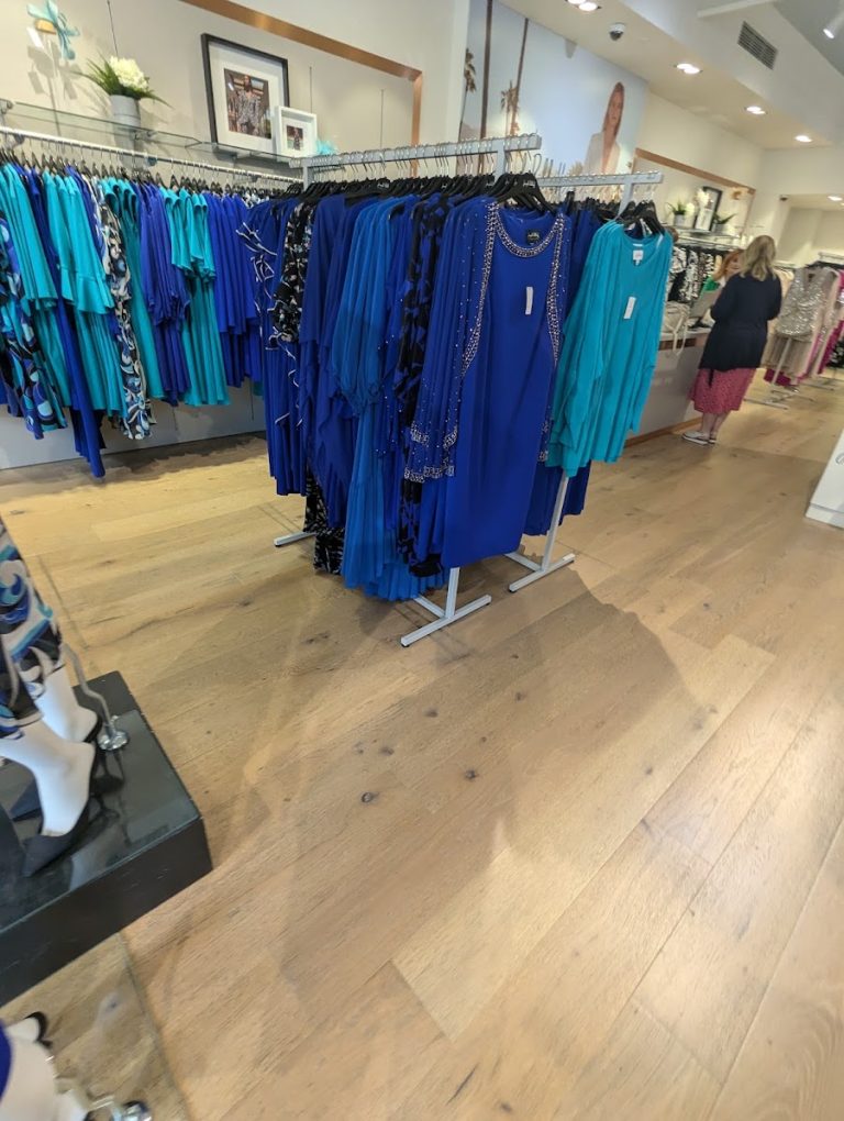 Joseph Ribkoff at Kildare Village