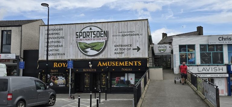 SPORTSDEN – Navan