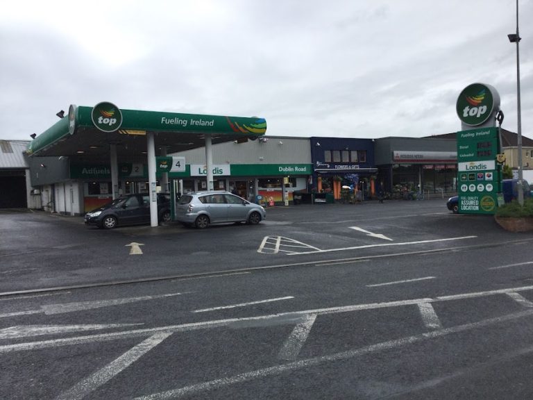 Top Oil Chapmans Service Station