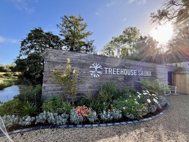 Treehouse Sauna