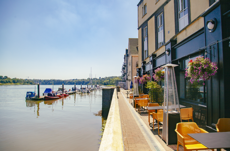Waterford Marina Hotel