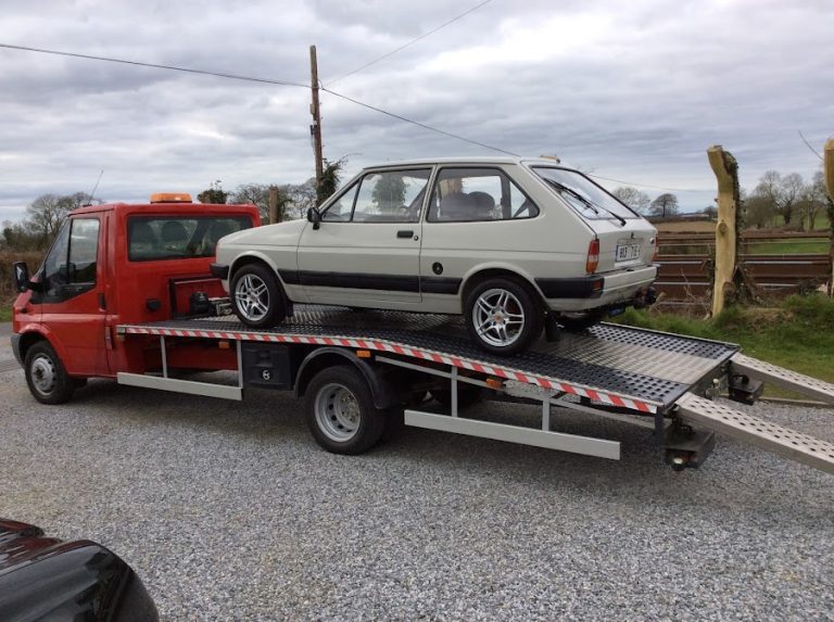 Kelly’s Garage – Breakdown Recovery
