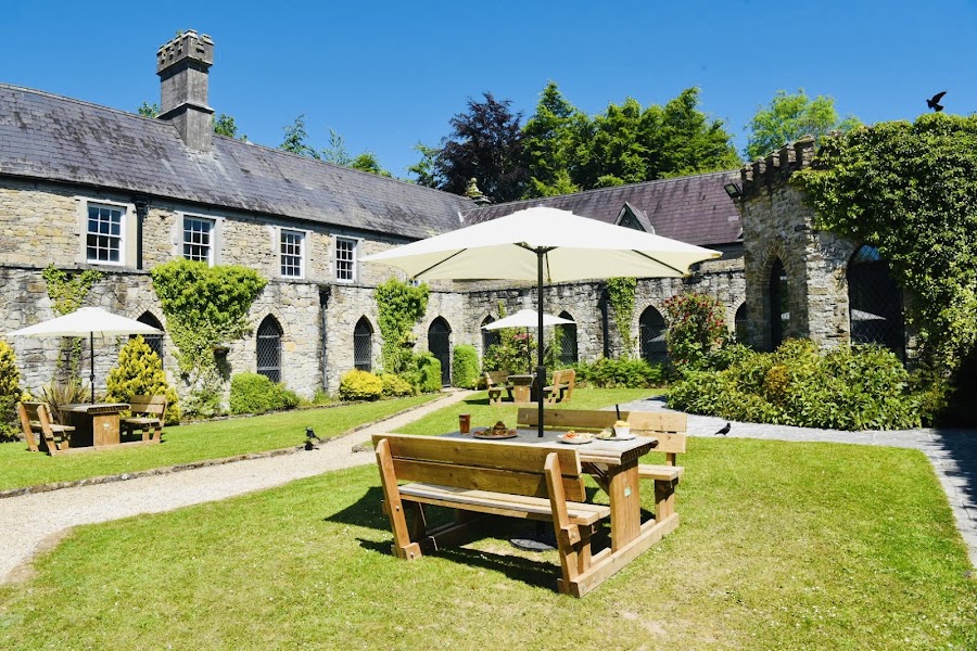 Kinnitty Castle Hotel